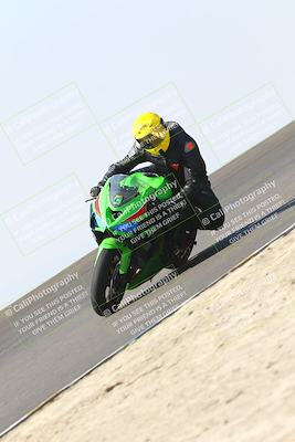 media/Sep-20-2025-TrackDaz (Sat) [[27f0cde673]]/C Group/1140am (Turn 2)/